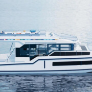 Hausboot Liberty von der Seite